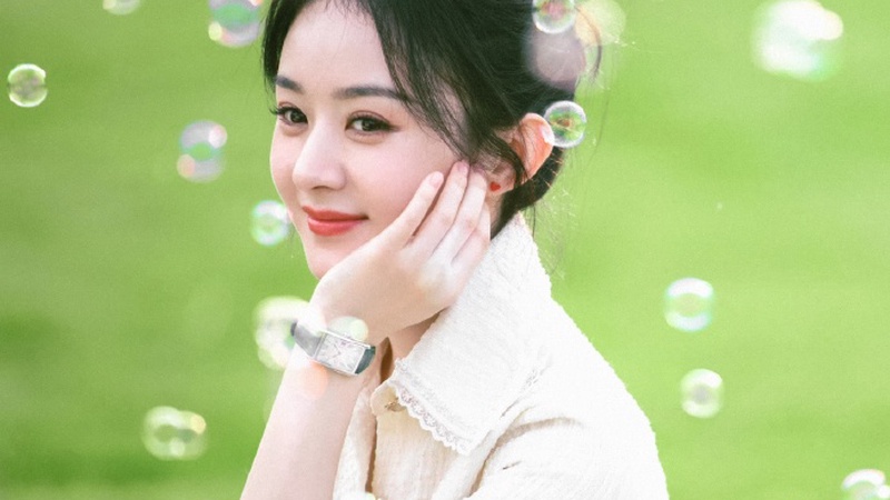 赵丽颖新剧导演突遭换角隐婚疑云再起团队缄默引热议